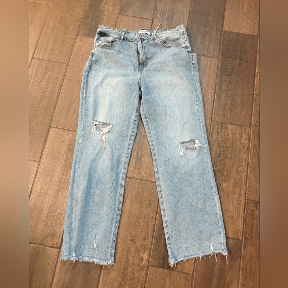 Classic Light Blue Distressed Straight Leg Jeans